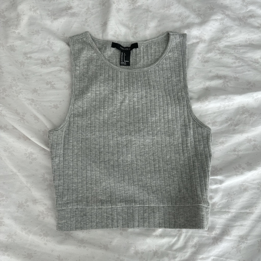 Forever 21 Gray Ribbed Crop Tank Top